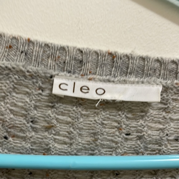 Cleo knitted cape (sz OS) - Picture 2 of 8